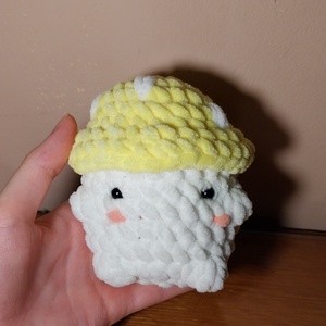 Horgolt mini gombák - játék & sport - plüssállat & játékfigura - más figura - Meska.hu