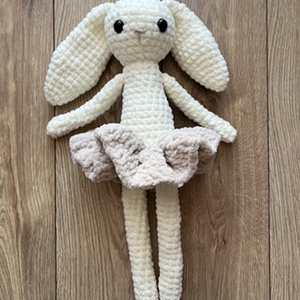 Ballerina nyuszi - horgolt plüss - játék & sport - plüssállat & játékfigura - nyuszi - Meska.hu