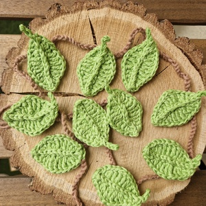 5 darabos horgolt füzércsomag - ünnepi díszek, dekorációk - húsvéti díszek és dekorációk - húsvéti ablakdíszek - Meska.hu