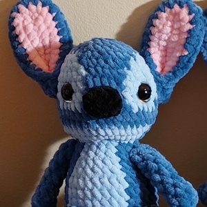 Horgolt Stitch, Játék & Sport, Plüssállat & Játékfigura, Plüss mesefigurák, Horgolás, MESKA