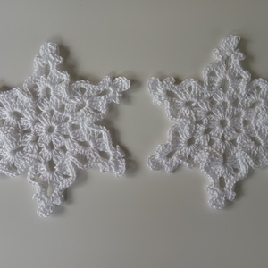 Horgolt hópehely  - karácsony - karácsonyi lakásdekoráció - karácsonyfadíszek - Meska.hu