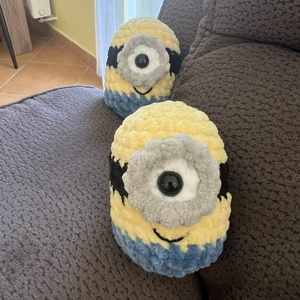 Mini horgolt minyon , Játék & Sport, Plüssállat & Játékfigura, Plüss mesefigurák, Horgolás, MESKA