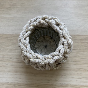 Horgolt mécsestartó, 7 cm magas - karácsony - karácsonyi lakásdekoráció - karácsonyi lakásdíszek - Meska.hu