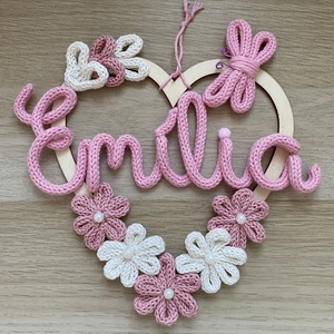 Falidísz egyedi válaszható felirattal, Baba - mama, Babaszoba dekoráció, Babanév dekoráció, Horgolás, Varrás, MESKA