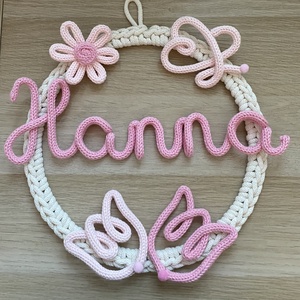 Falidísz egyedi válaszható felirattal, Baba - mama, Babaszoba dekoráció, Babanév dekoráció, Horgolás, Varrás, MESKA