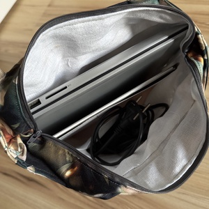 Méhsejt mintás steppel válltáska - táska & tok - kézitáska & válltáska - válltáska - Meska.hu