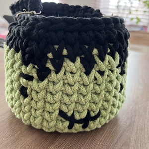 Horgolt zombi kosár  - otthon & életmód - tárolás & rendszerezés - tárolókosár - Meska.hu