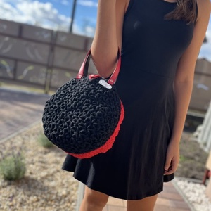 Jázmin mintás kör horgolt táska - táska & tok - kézitáska & válltáska - kézitáska - Meska.hu