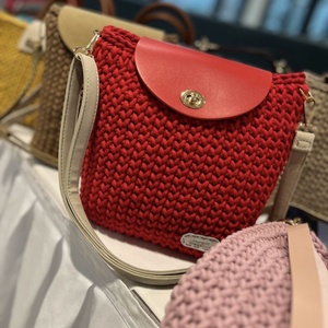 Közepes horgolt v�lltáska - Meska.hu