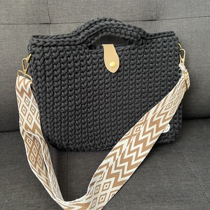 Fekete kézi- illetve válltáska - táska & tok - kézitáska & válltáska - nagy pakolós táska - Meska.hu