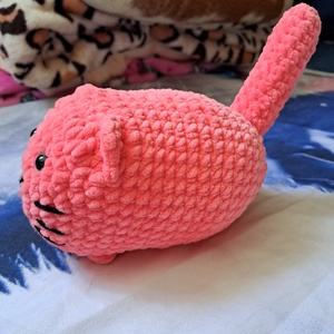 Horgolt plüss cica � kézzel készült, puha játék - játék & sport - plüssállat & játékfigura - cica - Meska.hu