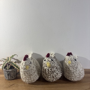 Horgolt csirke - játék & sport - plüssállat & játékfigura - madár - Meska.hu