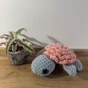 Horgolt teknős (nagy), Játék & Sport, Plüssállat & Játékfigura, Béka, Horgolás, MESKA