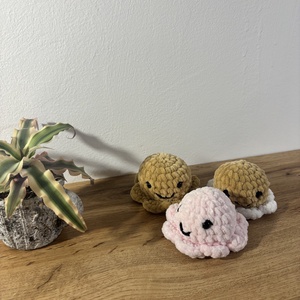 Horgolt polipok (mini), Játék & Sport, Plüssállat & Játékfigura, Polip, medúza, Horgolás, MESKA