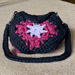 Horgolt táska - Meska.hu