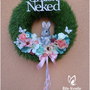 Tavaszi nyuszis műfű koszorún - otthon & életmód - dekoráció - ajtó- és ablak dekoráció - ajtódísz & kopogtató - Meska.hu