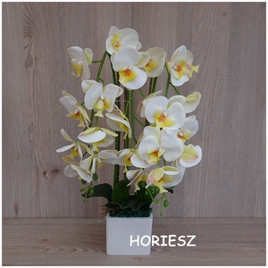 Élethű orchidea fehér kaspóban, Otthon & Életmód, Dekoráció, Virágdísz és tartó, Váza, , MESKA