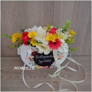 Vállra akasztható virágtáska ballagásra - otthon & életmód - dekoráció - virágdísz és tartó - csokor & virágdísz - Meska.hu