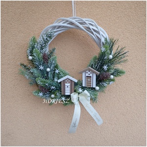 Házikós téli koszorú - Meska.hu