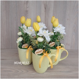 Nőnapra, névnapra bögrés tulipános dísz - Meska.hu