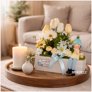 Virágos asztali dekoráció cuki kislánnyal  - otthon & életmód - virágdekoráció - virágdíszek - asztali virágdísz - Meska.hu