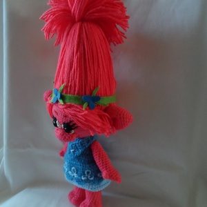 PIPACS - troll lány -  - Meska.hu