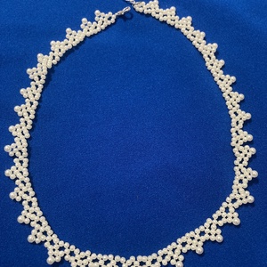 Elegáns, csipke mintájú gyöngy nyaklánc, Ékszer, Nyaklánc, Gyöngyös nyaklánc, Gyöngyfűzés, gyöngyhímzés, MESKA