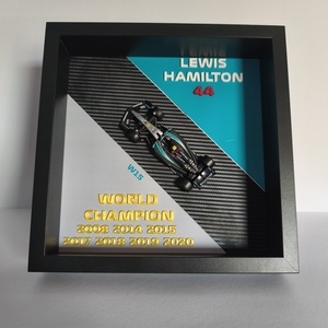 Lewis Hamilton - képkeret dioráma, Forma 1 rajongóknak, Otthon & Életmód, Dekoráció, Kép & Falikép, Képkeret, Fotó, grafika, rajz, illusztráció, Mindenmás, MESKA