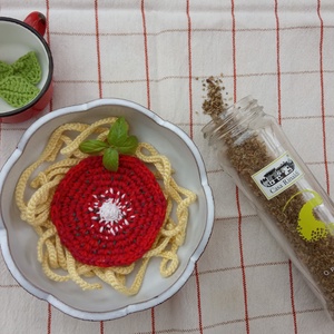 Horgolt bolognai spagetti  - játék & sport - szerepjáték - Meska.hu Horgolt bolognai spagetti  - játék & sport - szerepjáték - Meska.hu