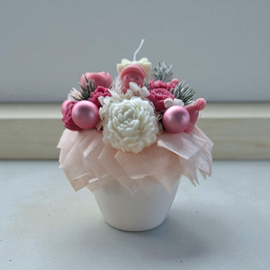 Rózsaszín Karácsonyi virág, Karácsony, Karácsonyi lakásdekoráció, Karácsonyi lakásdíszek, Gyertya-, mécseskészítés, MESKA