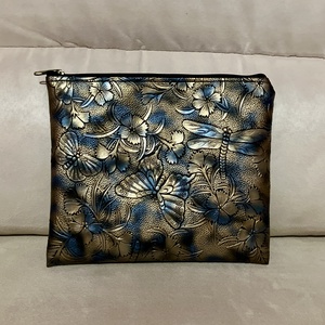 Kék-arany neszesszer/ tároló szitakötő és lepke mintával, Táska & Tok, Neszesszer, Bőrművesség, Varrás, MESKA