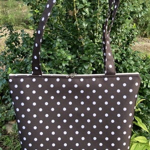 Egyedi bézs-fekete pöttyös válltáska , Táska & Tok, Kézitáska & válltáska, Válltáska, Bőrművesség, MESKA