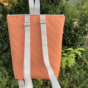 Egyedi Disney Mickey Mouse hátitáska  - táska & tok - hátizsák - hátizsák - Meska.hu