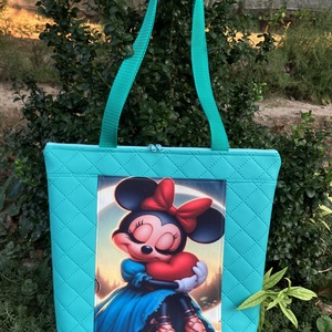 Egyedi türkiz Disney Minnie egeres válltáska  - Meska.hu