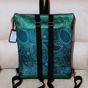 Egyedi zöld inda mintás műbőr hátitáska  - táska & tok - hátizsák - hátizsák - Meska.hu