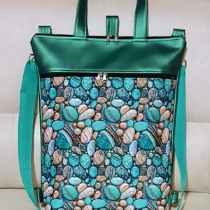 Egyedi zöld-türkiz kavics mintás műbőr multifunkciós táska   - táska & tok - variálható táska - Meska.hu