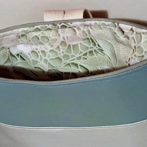 Egyedi menta-ezüst műbőr hátitáska  - táska & tok - hátizsák - hátizsák - Meska.hu