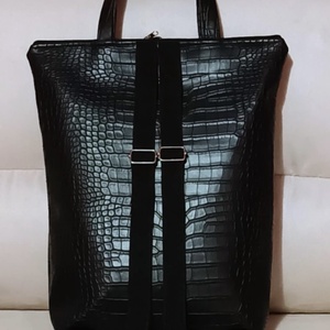 Egyedi fekete műbőr többfunkciós/ variálható táska   - táska & tok - variálható táska - Meska.hu