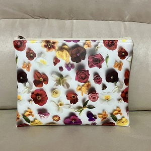 Egyedi tavaszi virágos műbőr crossbody táska - táska & tok - táska szett - Meska.hu