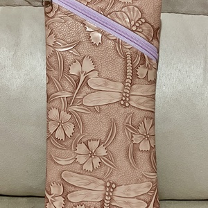 Cipzáros műbőr szemüvegtartó több színben  - Meska.hu