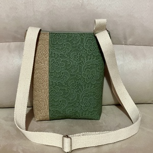 Egyedi zöld-bézs alkalmi oldaltáska - Meska.hu