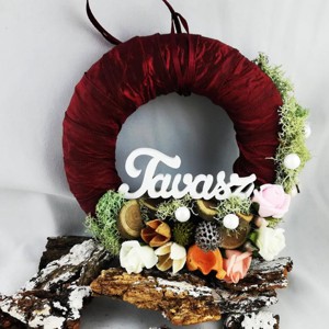 Tavasz,a bordóban kopogtató., Otthon & Életmód, Dekoráció, Ajtó- és ablak dekoráció, Ajtódísz & Kopogtató, Virágkötés, MESKA