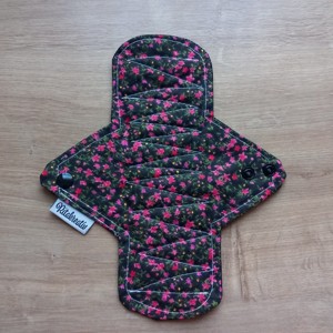 Éjjeli virágok mosható betét 22cm - Meska.hu