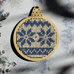 Keresztszemes karácsonyi dísz - karácsony - karácsonyi lakásdekoráció - karácsonyfadíszek - Meska.hu