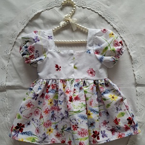 Tavaszi virágos kisruha - 1 éves kislányoknak - baba - mama - babaruházat - baba ruhák - Meska.hu