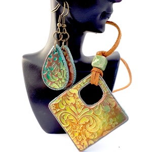 Színátmenetes kollekció, medál fülbevalókkal - ékszer - ékszerszett - Meska.hu