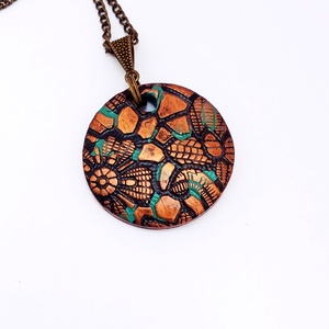 Fémes hatású bronzos nyaklánc - ékszer - nyaklánc - medálos nyaklánc - Meska.hu