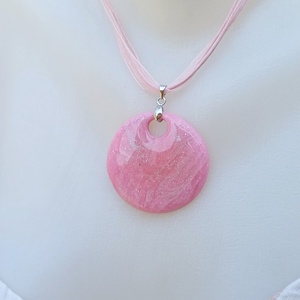 Rózsaszín medál, pink medálos nyaklánc - ékszer - nyaklánc - medálos nyaklánc - Meska.hu