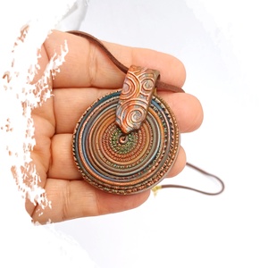 Barna nyaklánc, Rusztikus spirál medál - ékszer - nyaklánc - medálos nyaklánc - Meska.hu