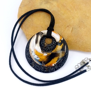 Örvény medál süthető gyurmából, Ékszer, Nyaklánc, Medálos nyaklánc, Ékszerkészítés, Gyurma, MESKA